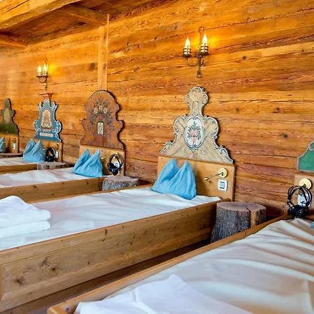 Der Greil - Wein & Gourmethotel מלון 4*