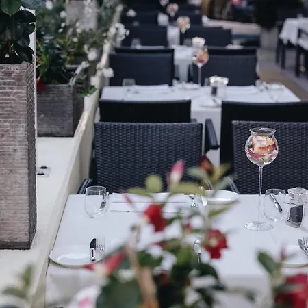Der Greil - Wein & Gourmethotel מלון 4*