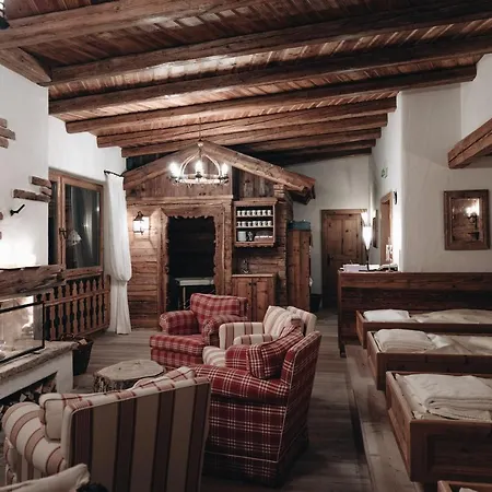 מלון Der Greil - Wein & Gourmethotel 4*