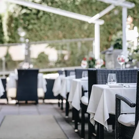 Der Greil - Wein & Gourmethotel מלון