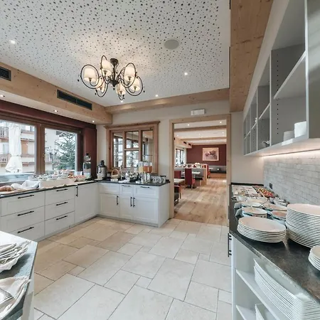 Der Greil - Wein & Gourmethotel סול