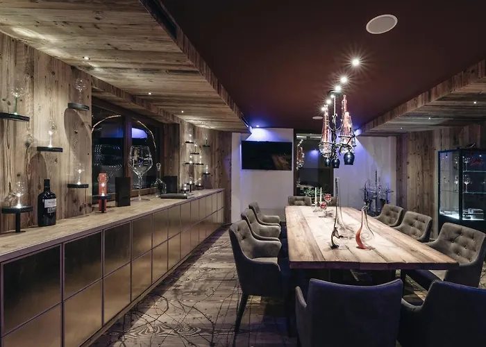 Der Greil - Wein & Gourmethotel Hotel 4*