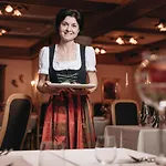 Der Greil - Wein & Gourmethotel Hotel 4*