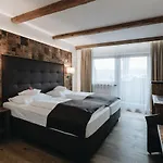 Der Greil - Wein & Gourmethotel 4*