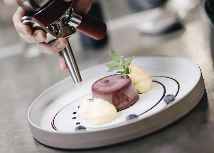 Der Greil - Wein & Gourmethotel Hotel 4*