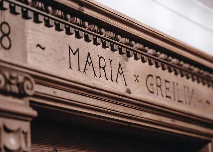 Der Greil - Wein & Gourmethotel Hotel 4*